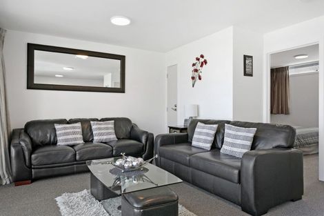 Photo of property in 300 Lake Terrace, Two Mile Bay, Taupo, 3330