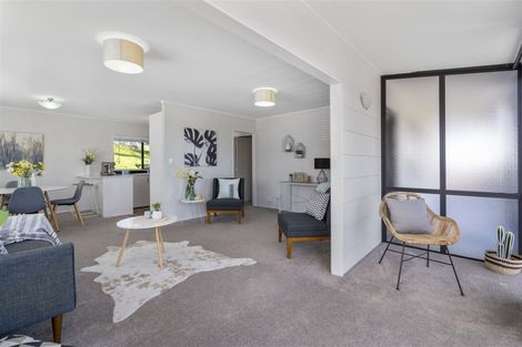 Photo of property in 23 Flaunty Place, West Harbour, Auckland, 0618