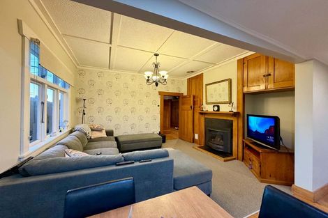 Photo of property in 9 Walsh Road, Westown, New Plymouth, 4310