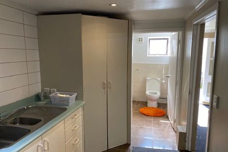 Photo of property in 16 Milich Terrace, Te Atatu South, Auckland, 0610