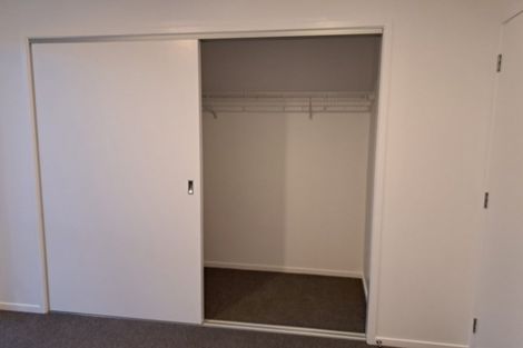 Photo of property in 2/3 Fairdale Place, Birkdale, Auckland, 0626