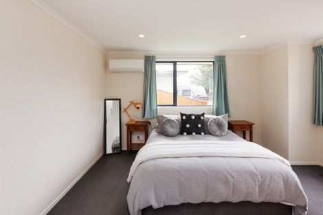 Photo of property in 4 Northbrook Court, Roslyn, Palmerston North, 4414