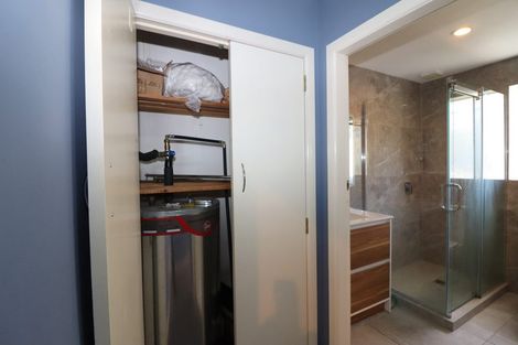 Photo of property in 1/41 Pomaria Road, Henderson, Auckland, 0610