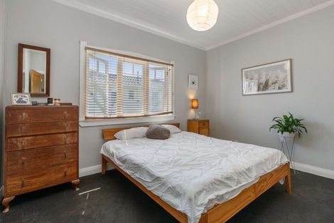 Photo of property in 9 Tahi Terrace, Glen Eden, Auckland, 0602