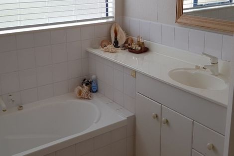 Photo of property in 11 Daviot Place, Te Kamo, Whangarei, 0112