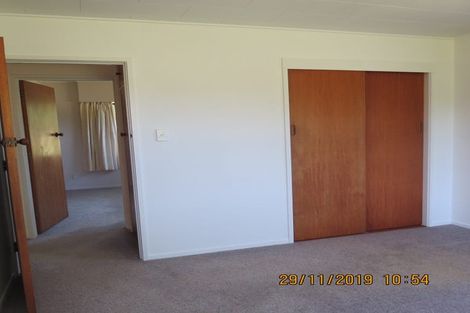 Photo of property in 26 Shanly Street, Waipawa, 4210