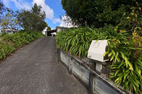 Photo of property in 73a Target Road, Totara Vale, Auckland, 0629