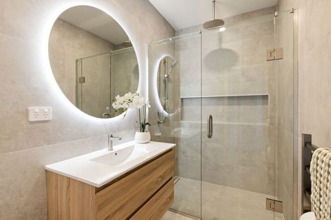 Photo of property in 16 Lumino Terrace, Peacocke, 3206