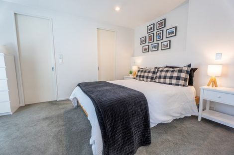 Photo of property in 2/64 Holly Road, St Albans, Christchurch, 8014