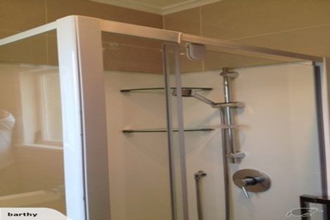 Photo of property in 2/10 Mahon Place, Papatoetoe, Auckland, 2025
