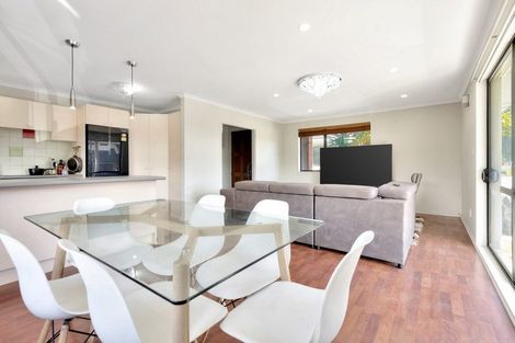 Photo of property in 2/127 Coronation Road, Papatoetoe, Auckland, 2025