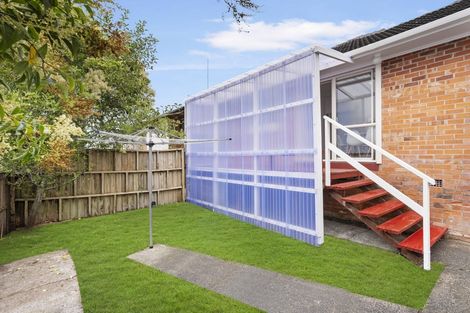 Photo of property in 4/123 Birkdale Road, Birkdale, Auckland, 0626