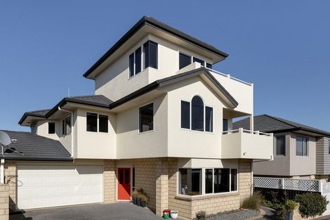Photo of property in 8 Aberdeen Street, Mount Maunganui, 3116