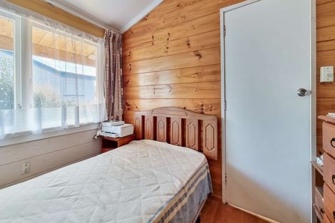 Photo of property in 30 Neil Road, Fairy Springs, Rotorua, 3015