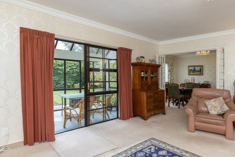 Photo of property in 2 Lavinia Grove, Waikanae Beach, Waikanae, 5036
