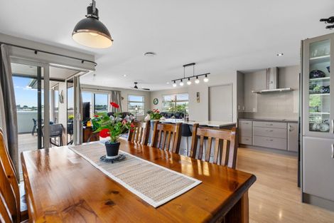 Photo of property in 37 Contour Avenue, Pyes Pa, Tauranga, 3112