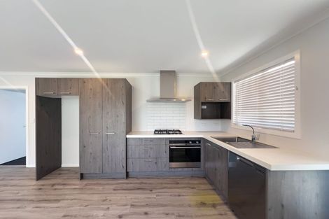 Photo of property in 1/20 Alanbrooke Place, Beerescourt, Hamilton, 3200