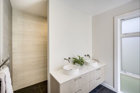Photo of property in 18 Rich Rise, Havelock North, 4130