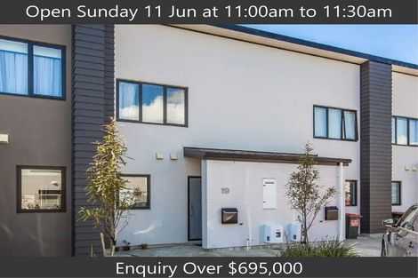 Photo of property in 19/9u Surrey Street, Tawa, Wellington, 5028
