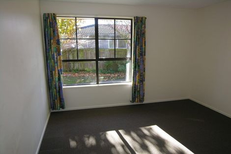 Photo of property in 137 Hawthornden Road, Avonhead, Christchurch, 8042