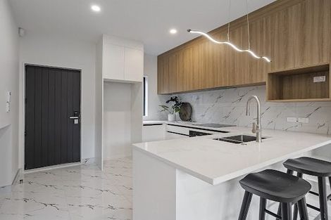 Photo of property in 5/191 Rathgar Road, Henderson, Auckland, 0610