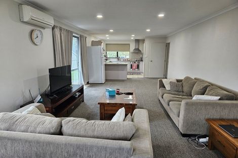 Photo of property in 9 The Palms, Rototuna, Hamilton, 3210