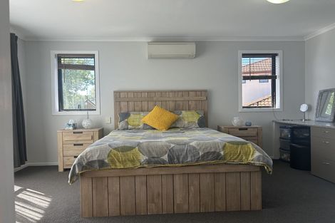 Photo of property in 203 Kyle Road, Greenhithe, Auckland, 0632
