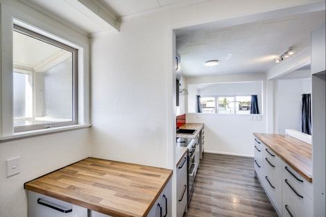 Photo of property in 44 Coventry Avenue, Tamatea, Napier, 4112