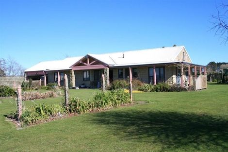 Photo of property in 100 East Road, Stratford, 4392