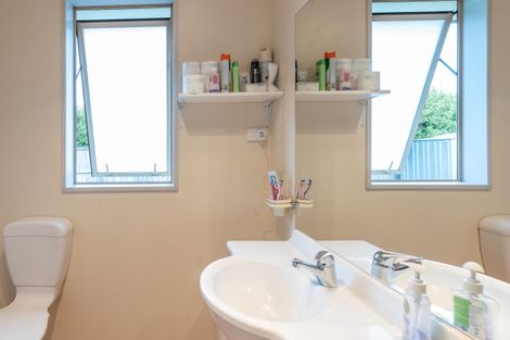 Photo of property in 24 Rochester Crescent, Rolleston, 7614