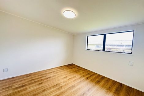 Photo of property in 43 Beaumonts Way, Manurewa, Auckland, 2102
