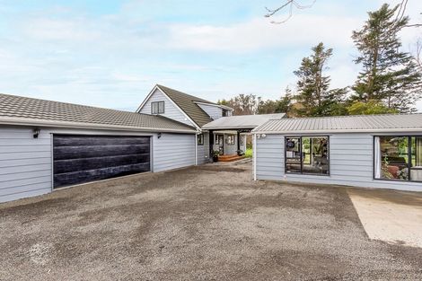 Photo of property in 323 Mazengarb Road, Paraparaumu, 5032