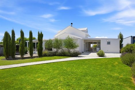 Photo of property in 9 Trewavas Street, Motueka, 7120