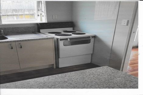 Photo of property in 68a Kenderdine Road, Papatoetoe, Auckland, 2025