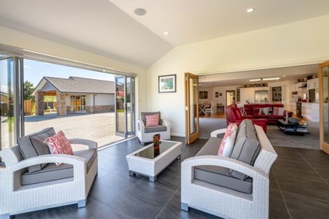 Photo of property in 81 Reading Street, Greytown, 5712