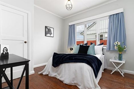 Photo of property in 13 Mcgregor Crescent, Masterton, 5810