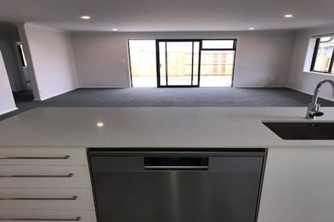Photo of property in 6 El Questro Drive, Papamoa, 3118