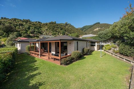 Photo of property in 14 Farleigh Street, Atawhai, Nelson, 7010
