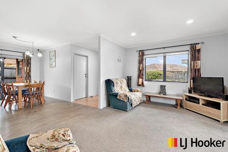 Photo of property in 50 Milson Drive, Papakura, 2110