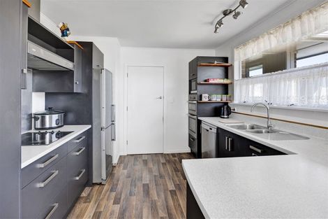 Photo of property in 7 Mccarthy Street, Hawera, 4610