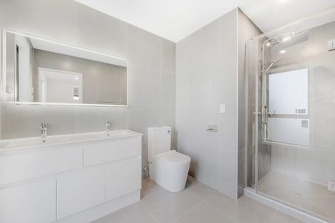 Photo of property in 61a Marendellas Drive, Bucklands Beach, Auckland, 2014
