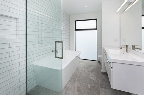 Photo of property in 42 Grayshott Avenue, Casebrook, Christchurch, 8051