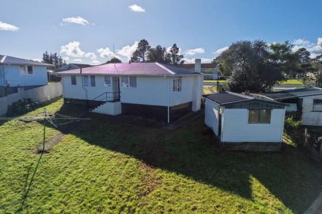 Photo of property in 15 Whiteman Road, Kawakawa, 0210