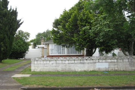 Photo of property in 15 Kayes Road, Pukekohe, 2120