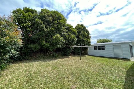 Photo of property in 27 Blanche Way, Half Moon Bay, Auckland, 2012