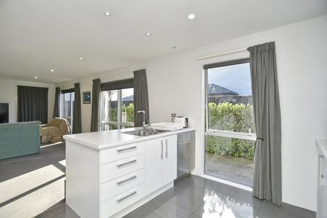 Photo of property in 10 Peak Crescent, Kaiapoi, 7630