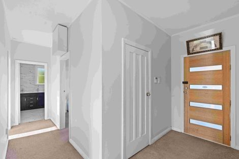 Photo of property in 120 Peverel Street, Riccarton, Christchurch, 8041