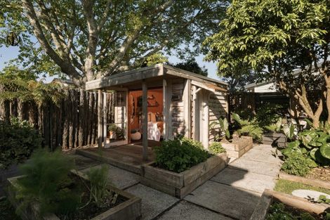 Photo of property in 92 Myres Street, Otumoetai, Tauranga, 3110