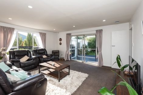 Photo of property in 20 Four Elms Place, Parklands, Christchurch, 8083