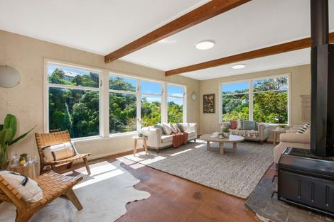 Photo of property in 10 The Rigi, Northland, Wellington, 6012